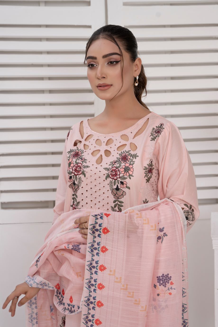 Peacher- 3PC EMBROIDERED SUIT