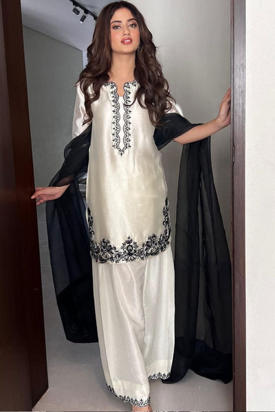 Uroosi Farshi 03 pc