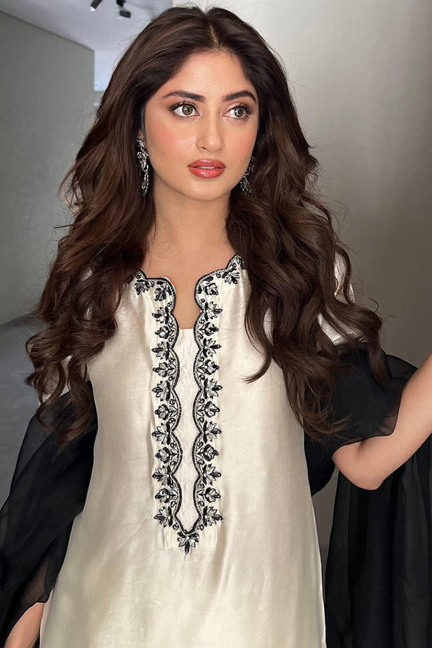 Uroosi Farshi 03 pc
