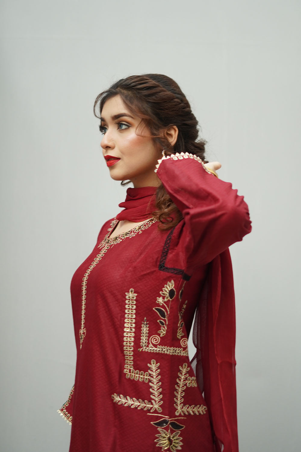 BEST SELLING - 3 PC  EMBROIDERED SUIT